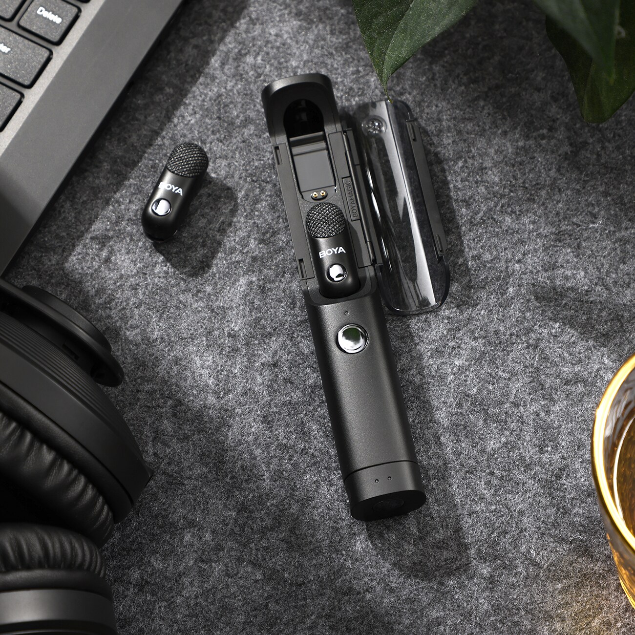 BOYA MAGIC-02 Langaton mikrofoni 2.4GHz USB-C - Musta