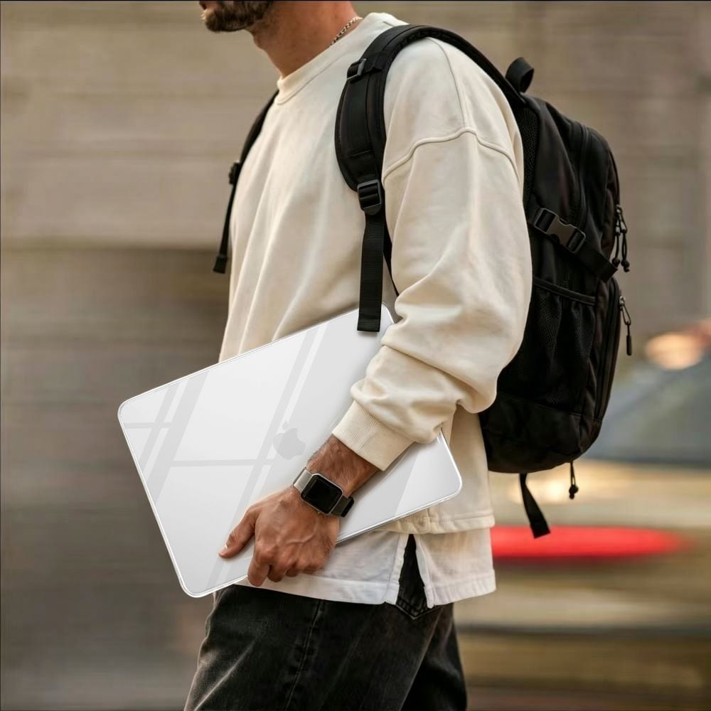 Tech-Protect Softshell kotelo MacBook Air 15" 2023 / 2024 / 2025 / 2026 - läpinäkyvä