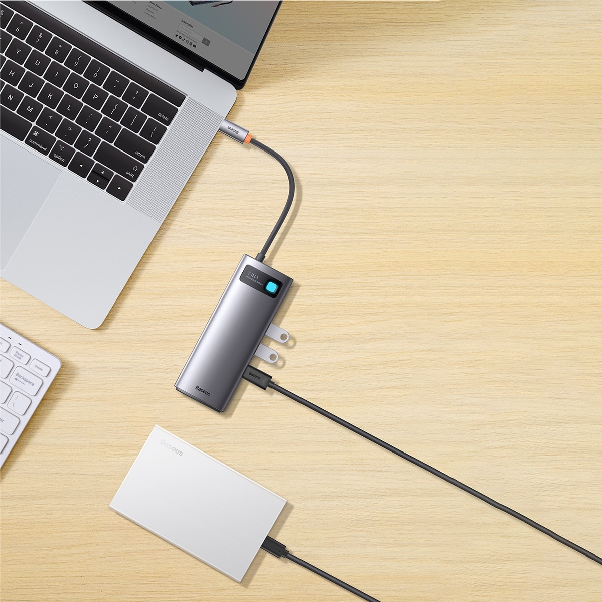 Baseus Metal Gleam HUB 7-in-1 USB-C telakointiasema: HDMI, VGA, 3x USB 3.2 Gen1, PD, RJ-45, harmaa