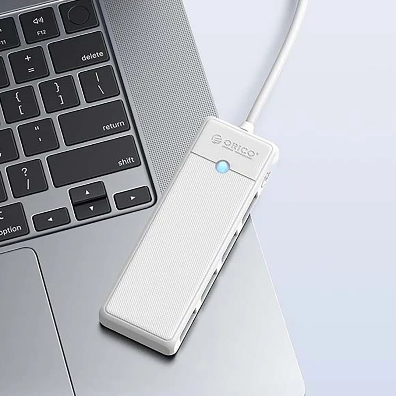 Orico PAPW4A-C3 USB-jakaja, 4 porttia, 4x USB-A 3.0, 1 m – valkoinen