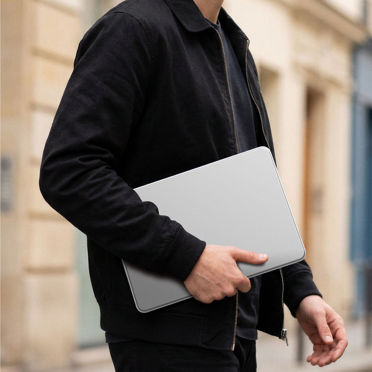 AmazingThing Titan -kovakotelo MacBook Neo 13" - Läpinäkyvä