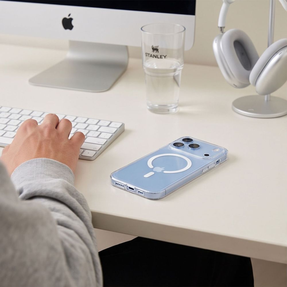 Tech-Protect FlexAir MagSafe -suojakotelo iPhone 17 Pro Maxille / 18 Pro Maxille – läpinäkyvä
