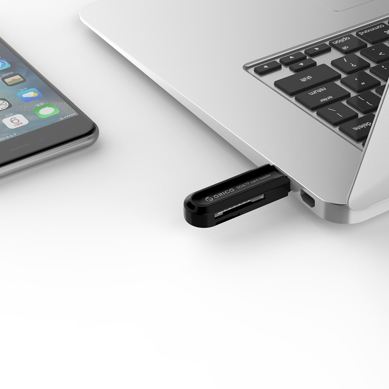 Orico CRS21 USB 3.0 SD- ja microSD-muistikortinlukija – musta