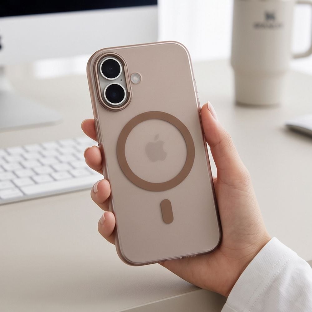 Tech-Protect MagZero MagSafe -suojakotelo iPhone 17:lle – beige-ruskea, matta