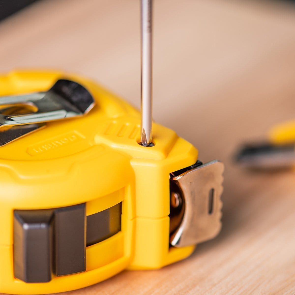 Uraruuvimeisseli 3x100mm Deli Tools EDL6331001 (keltainen)