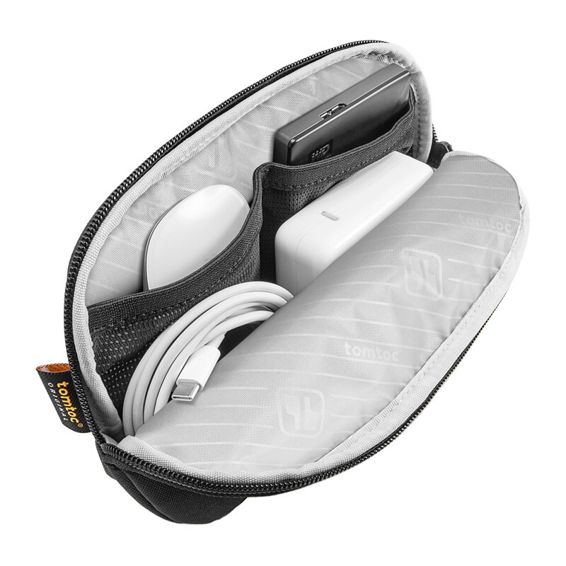Kannettavan tietokoneen hihasarja 14'' Tomtoc Defender-A13 (musta)